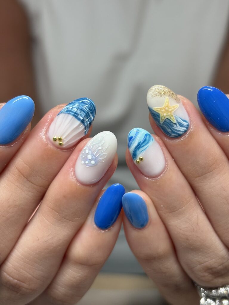 Accent Design nails at lull. Harajuku