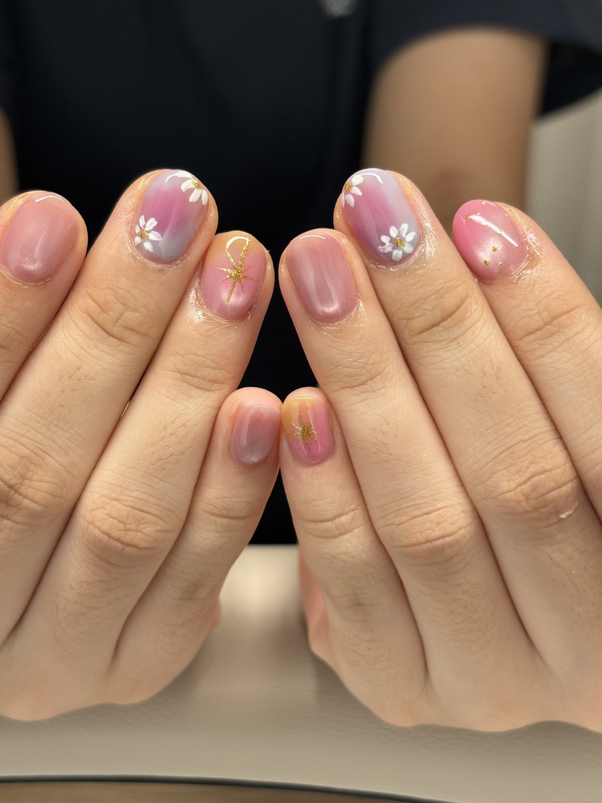 Daisies on Pink and Lilac Marble | Short Nail Design in Tokyo