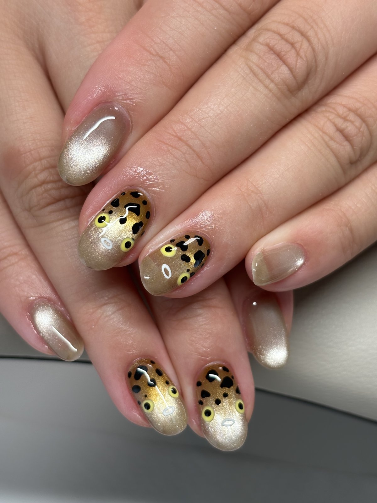 Leopard Print over Champagne Chrome - nail design by lull., Harajuku Tokyo