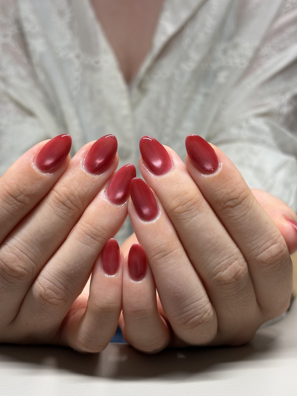Deep Cherry Red Cat Eye | Single-Colour Magnetic Nails in Harajuku