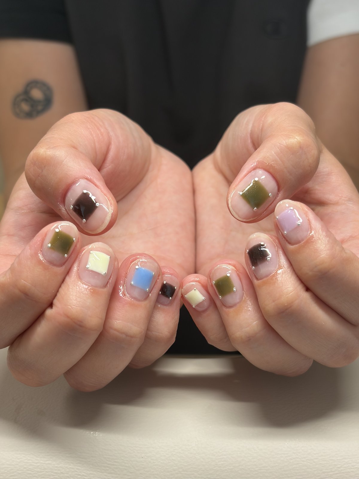 Custom-Mixed Colors Matched to a Reference Photo - nail design by lull., Harajuku Tokyo