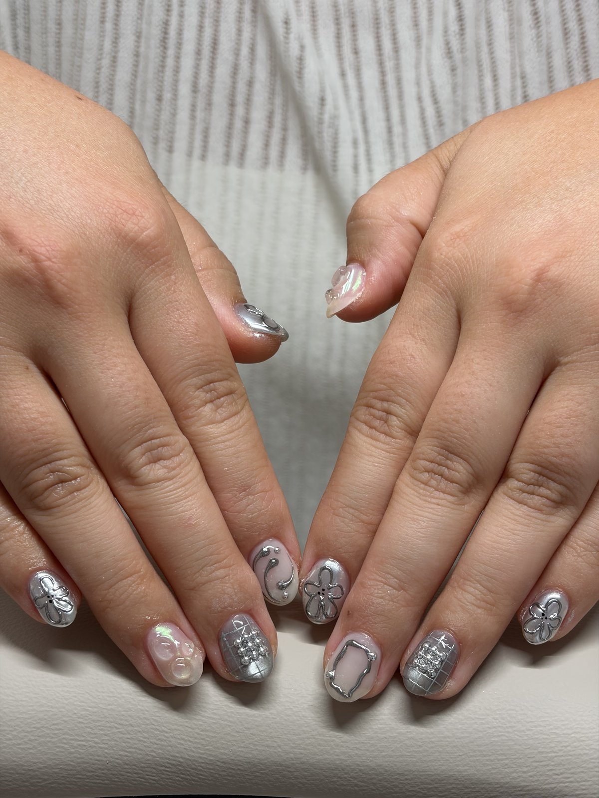 A Custom Ten-Nail Set Built from Bare Nails | Hand-Designed Gel Nail Art in Harajuku