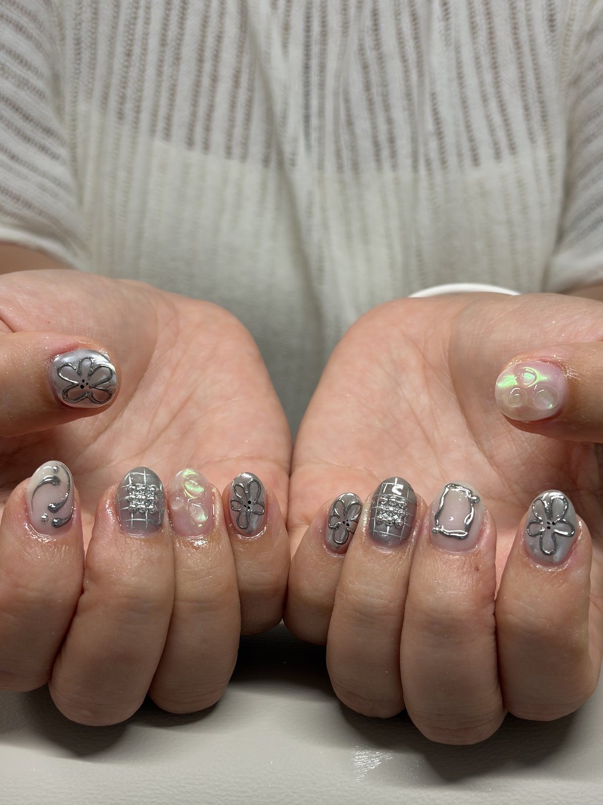 A Custom Ten-Nail Set Built from Bare Nails - nail design by lull., Harajuku Tokyo
