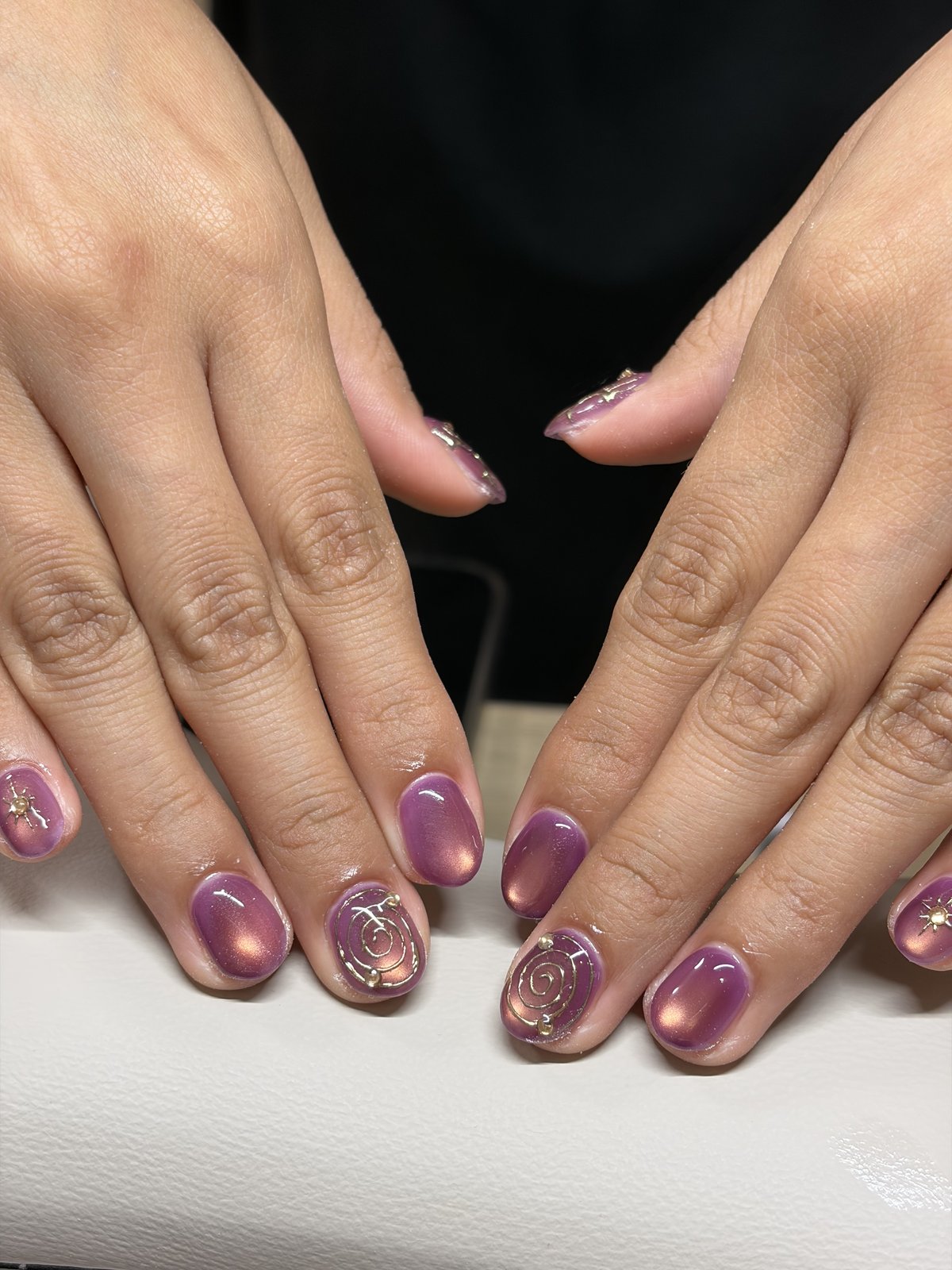 Six Statement Nails on a Natural Base - nail design by lull., Harajuku Tokyo