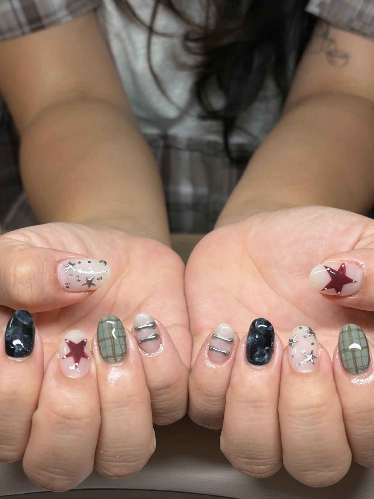 A Fill-In Base with Art on All Ten Nails - nail design by lull., Harajuku Tokyo