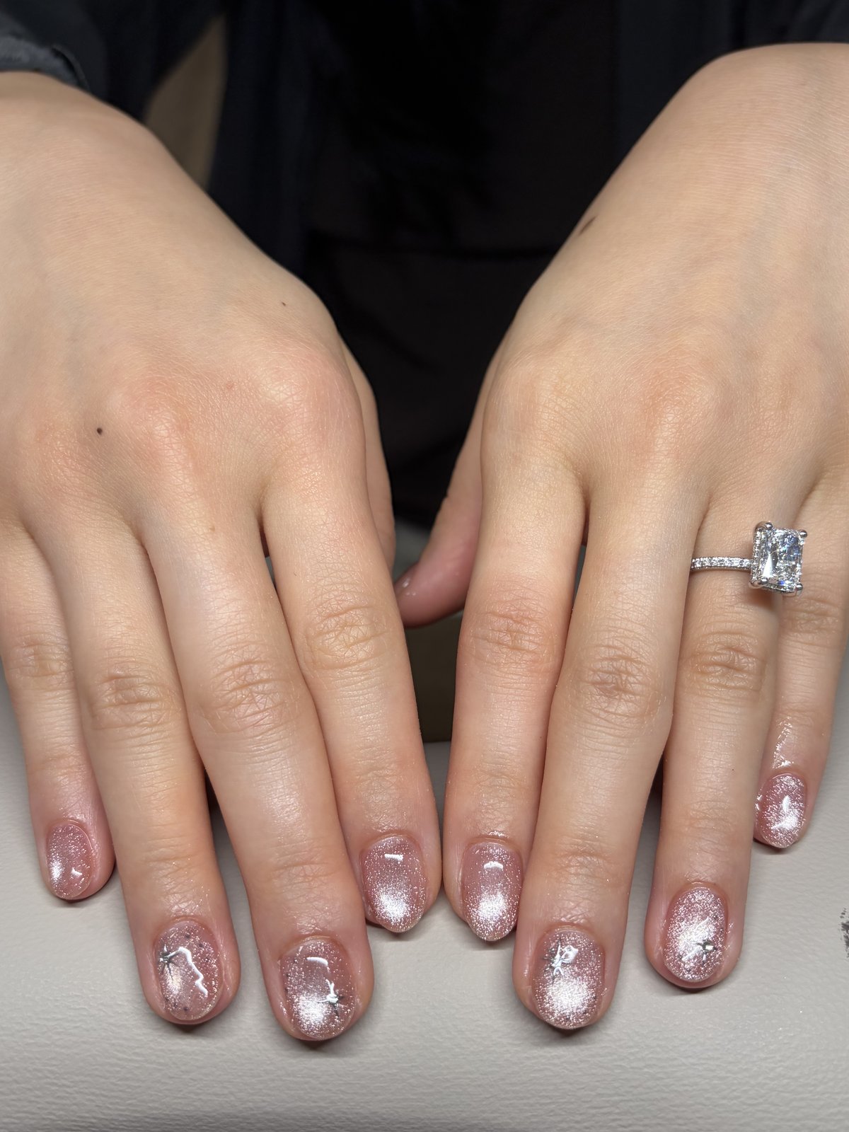 Selective Accent Art on Natural-Length Nails - nail design by lull., Harajuku Tokyo